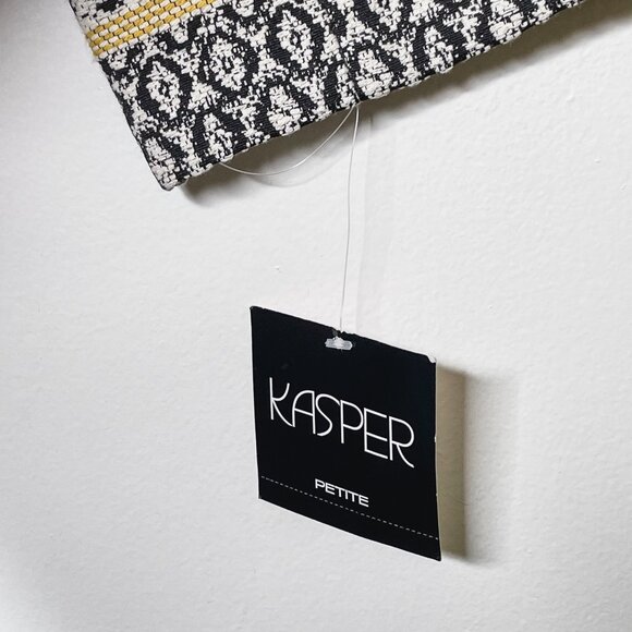 Kasper Petite Black and White Textured Geometric Blazer Jacquard Jacket NWT - Picture 4 of 10